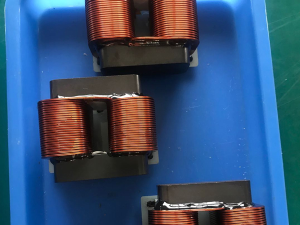 充电庄高频变压器